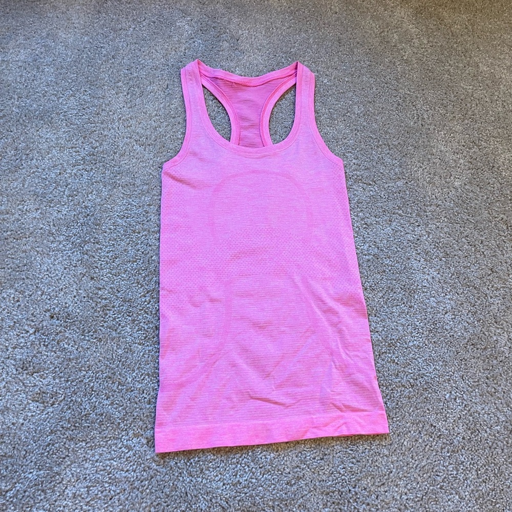 Lululemon swiftly tech racerback 2.0, size 0, dark prism pink
